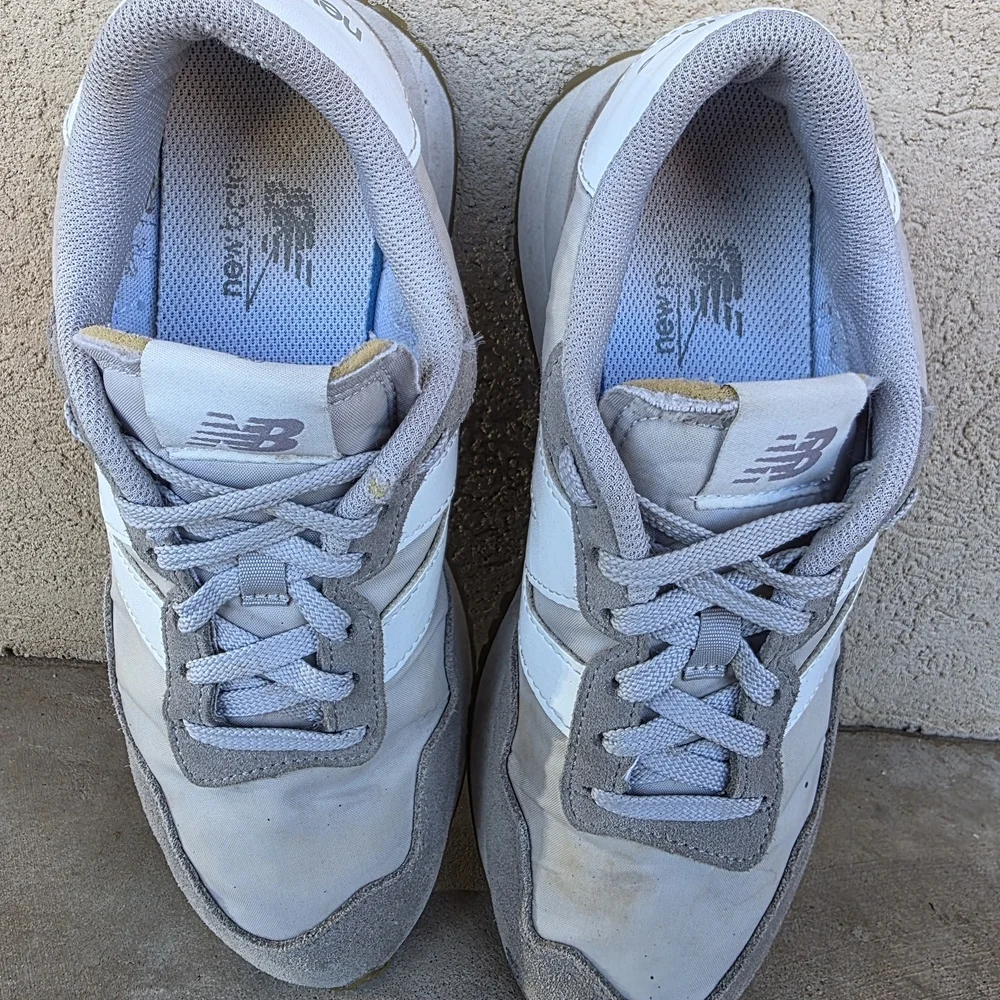 NEW BALANCE 237 V1 (MS237GE) Sz 9.5B Woman Sneakers - Picture 8 of 11